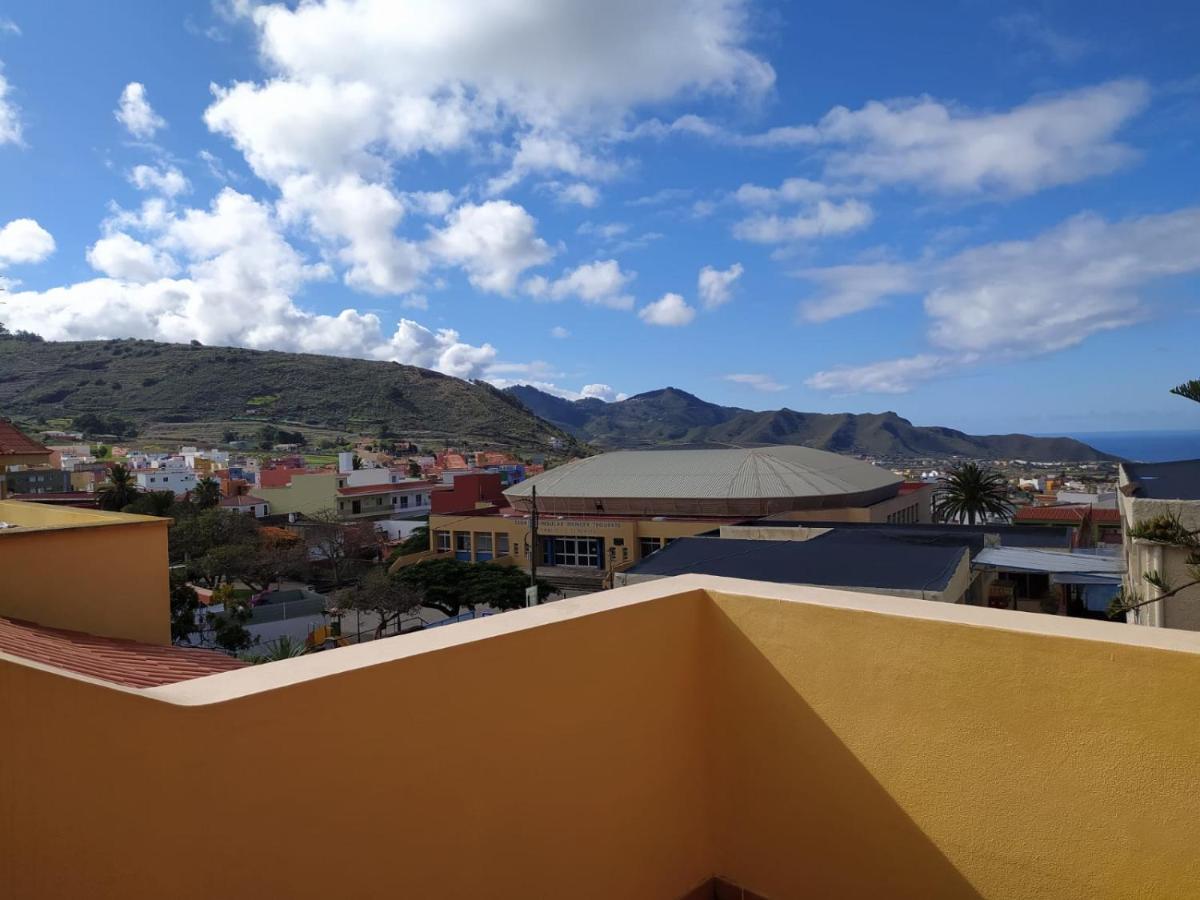 Cheerful 3 Bedroom Town House With Garage Tegueste Εξωτερικό φωτογραφία